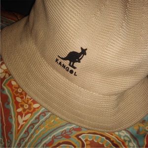 Kangol Retro bucket hat